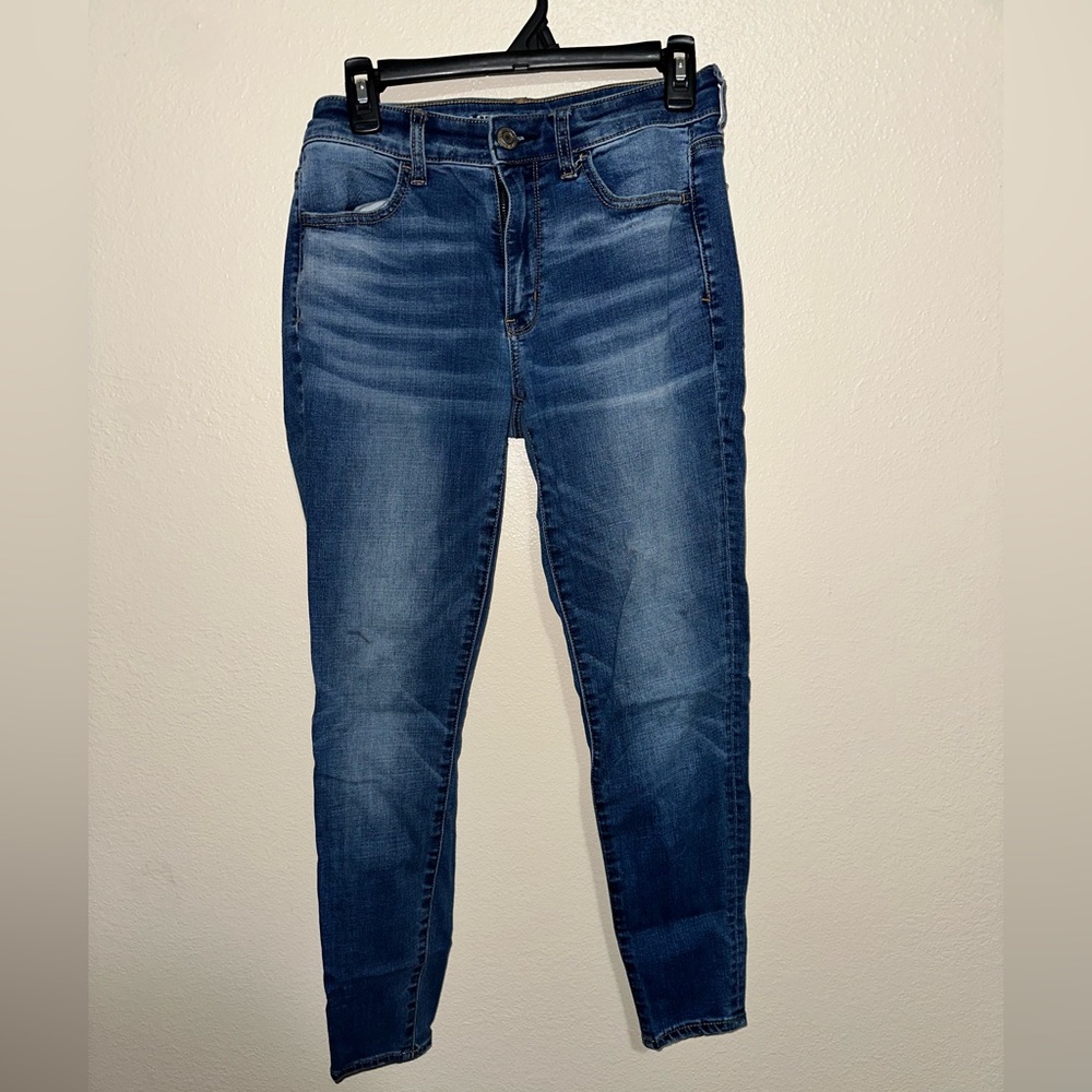 Women’s Skinny Jean-American Eagle